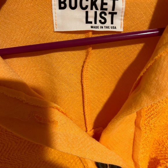 Bucketlist French terry top - Picture 2 of 6